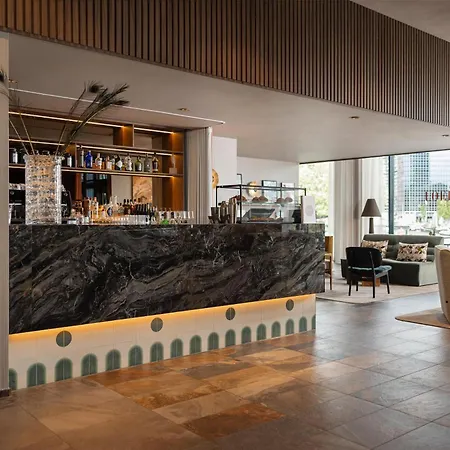 Doubletree By Hilton Rotterdam Centre-2