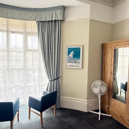 Brighton House-2
