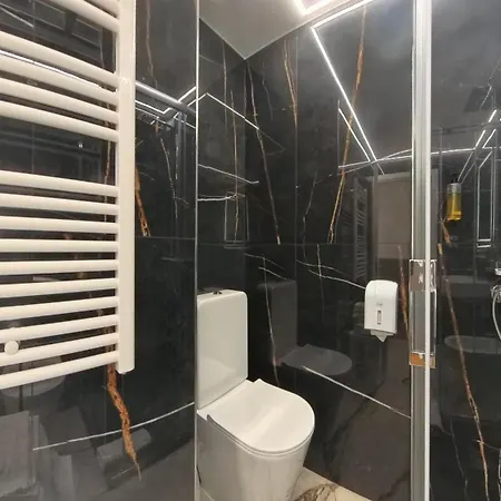 Hotel Aurora-2