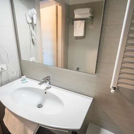 Hotel Albatros-3
