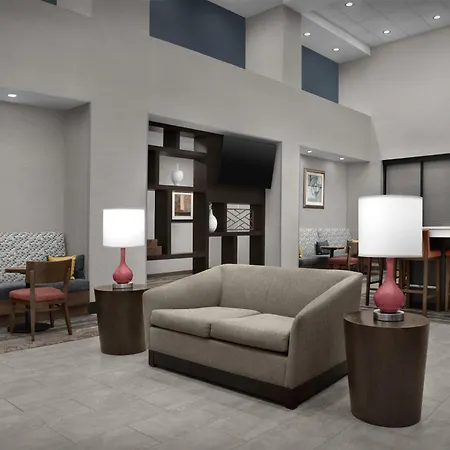 Hampton Inn & Suites Lakeland-South Polk Parkway-3