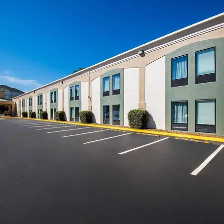 Quality Inn Chattanooga Hamilton Place-3