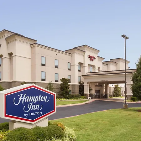 Hampton Inn Siloam Springs-2