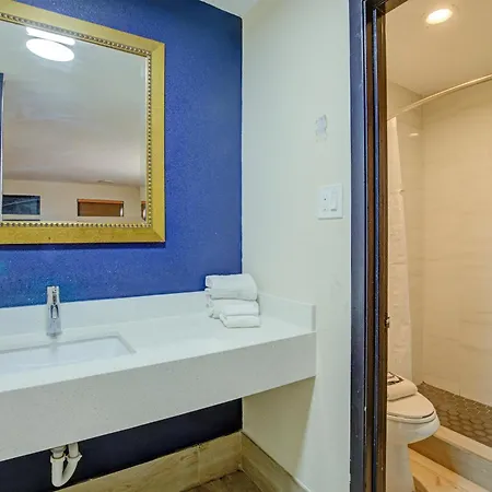 Texas Inn Brownsville By Hotel O-3