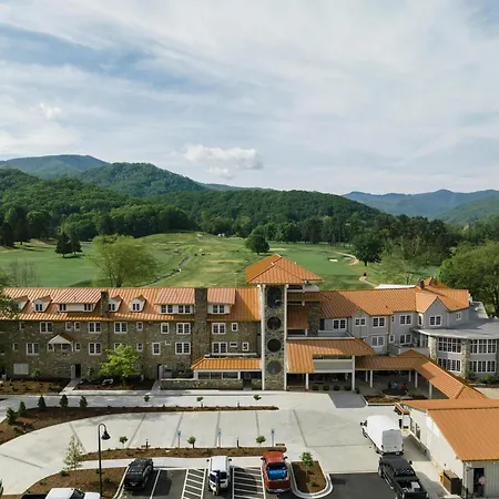Waynesville Inn And Golf Club, Tapestry Collection By Hilton-3