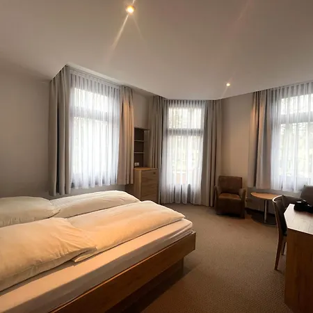 Hotel an der Hauptallee-2
