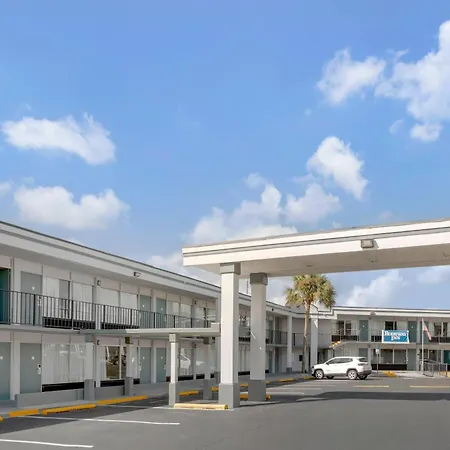 Rodeway Inn Orange Park - Jacksonville Near Naval Air Station-2