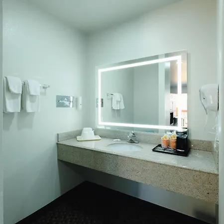 Quality Inn Holbrook Near Petrified Forest-3