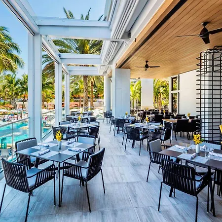 Loews Miami Beach Hotel-3