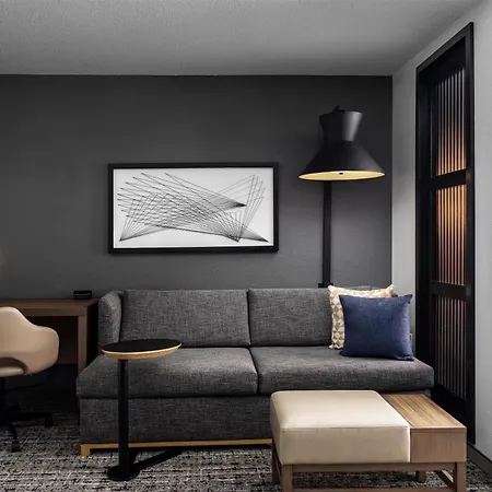 Hyatt Place Indianapolis Airport-3