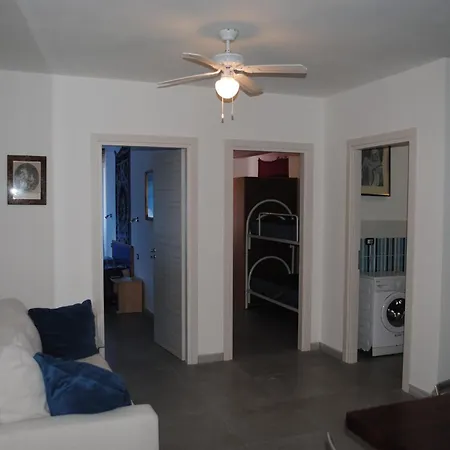 Summer Beach Rooms-3