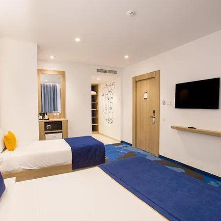 Hotel Carlton-2