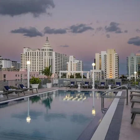 Courtyard Miami Beach South Beach-3