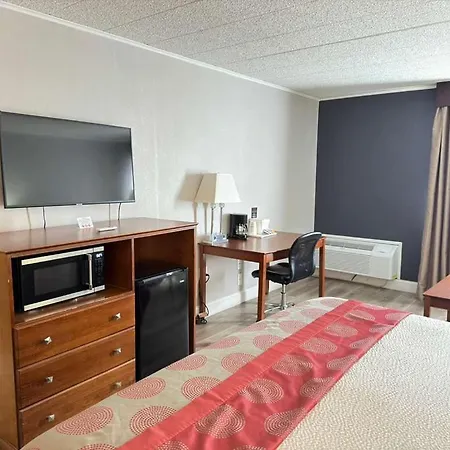 Ramada By Wyndham Vineland Millville Area-2