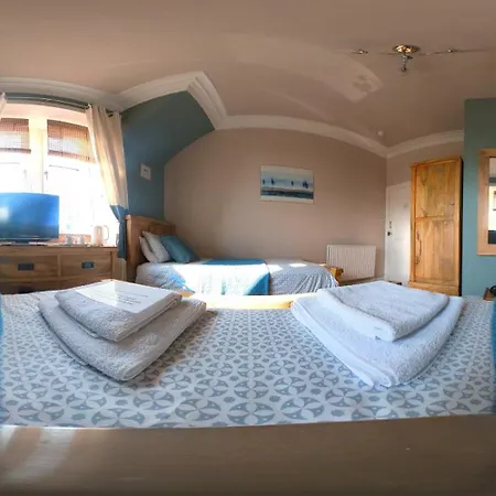 Dalmore Lodge Guest House-2