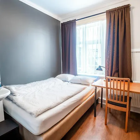 Guesthouse Aurora-2