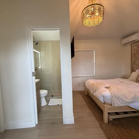 Seahorse Beach Bungalows-2