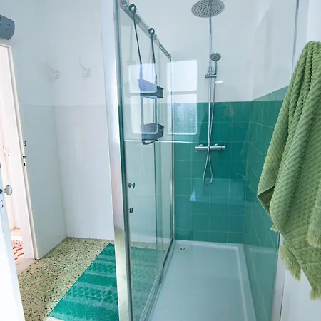 Guest House D'Avenida-3