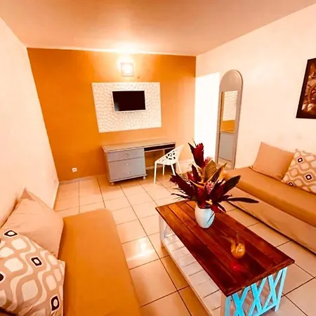 Tropicana Suites-3