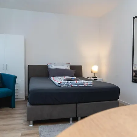 Infinity Stay Apartmenthaus Am Park-3