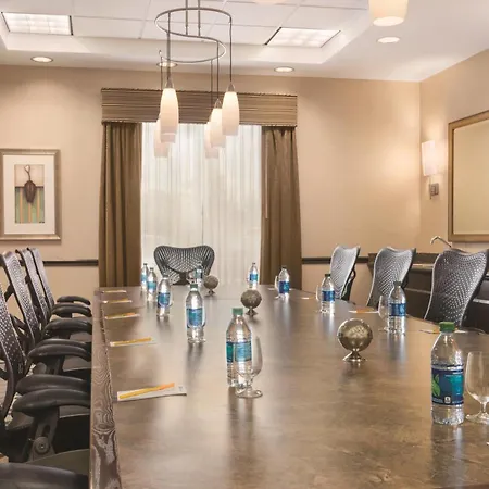 Hilton Garden Inn Dulles North-3