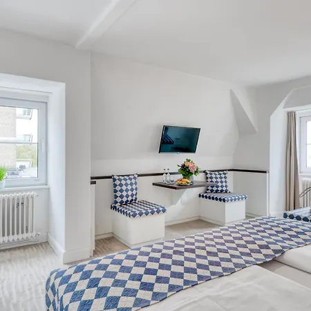 Hotel Strandschlösschen-2