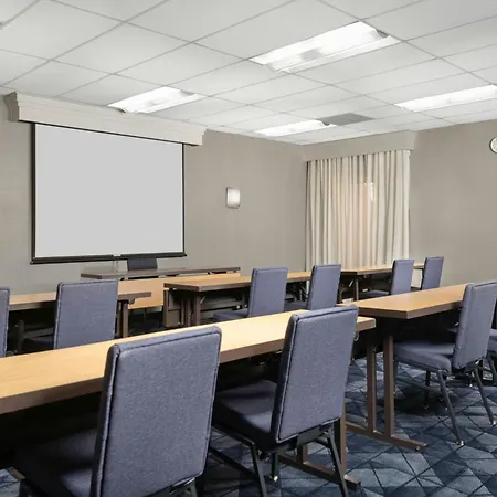 Courtyard By Marriott Albuquerque Airport-3
