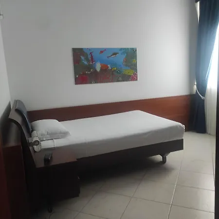 Best Western Hotel Nettuno-3