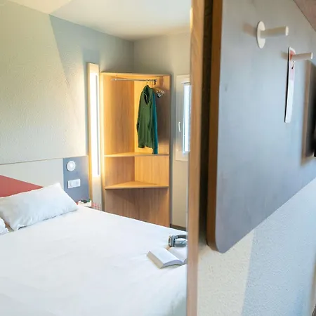 ibis budget Narbonne Est-2