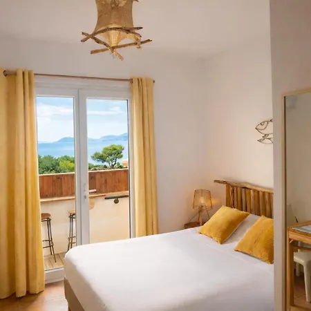 Hôtel Almanarre Plage - Hôtel Eco-Responsable-2
