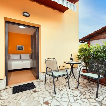 Apartments Erik B&B Adults Only-2
