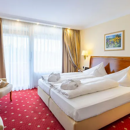 Hotel Schweizer Hof Thermal und Vital Resort-2