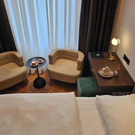 Hotel Center Ljubljana-3