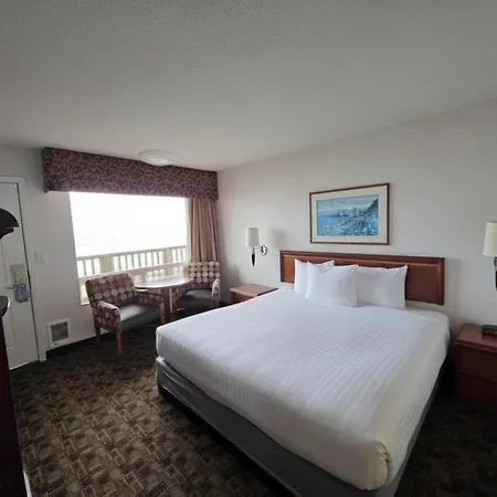 Seagrass Oceanfront Inn-2