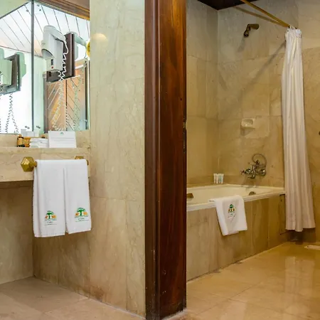 Safari Park Hotel-3