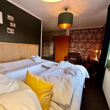 Hotel Kraus Ruhiges Hotel in Bielefeld-Heepen, kostenloser Parkplatz-2