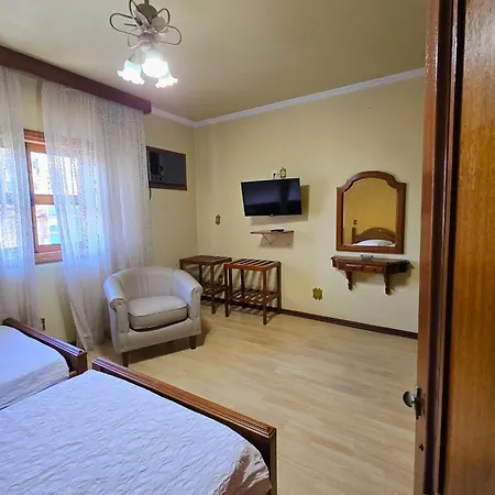 Hotel Negreiros-3