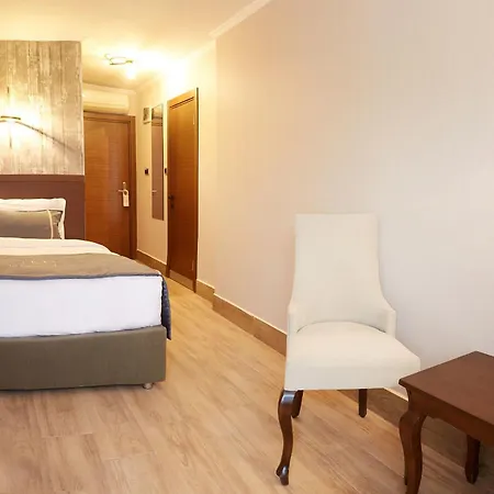 Mira Otel Alsancak-2