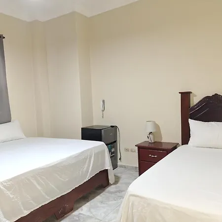 Apartamentos En Edificio Amapola Zona Colonial Malecon-2