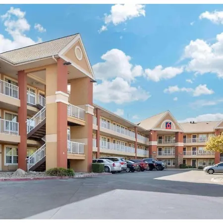 Studio 6 Suites Fresno North Ca-2