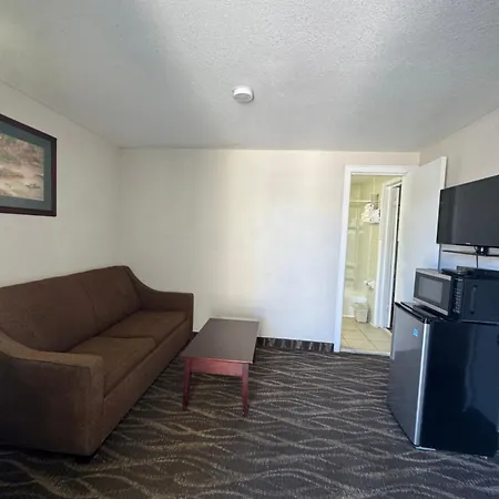 Roadside Motel-3