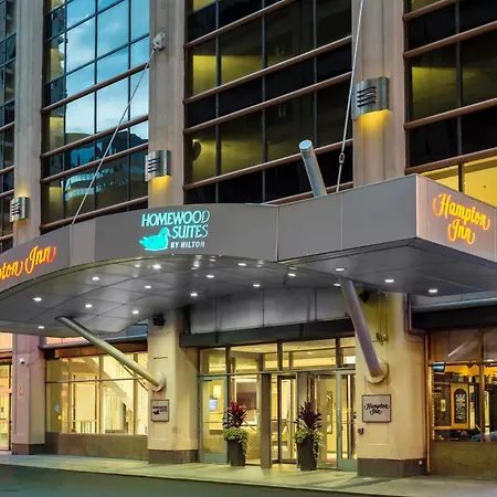 Hampton Inn Chicago Downtown/Magnificent Mile-3