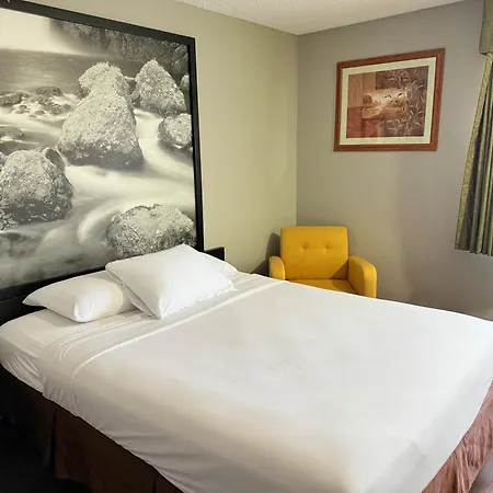 Super 8 By Wyndham Baker City-2