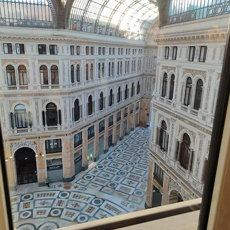 Hotel Art Resort Galleria Umberto-3
