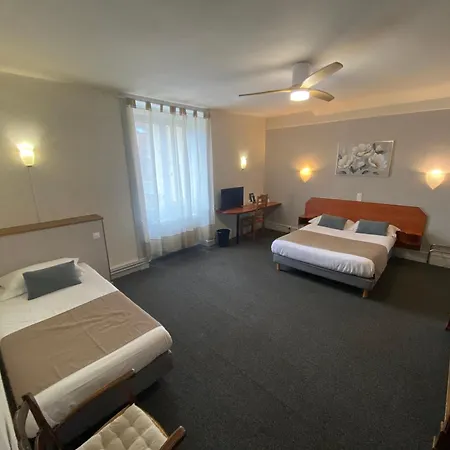 Nouvel Hotel-3
