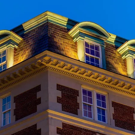 The Eliot Hotel-3