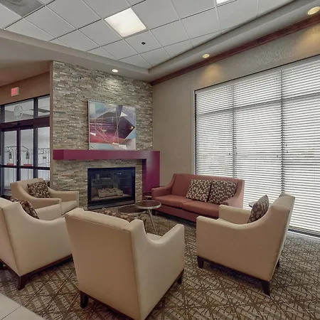 Doubletree By Hilton Bloomington-2