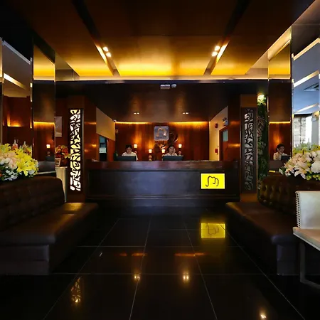 Hotel M Chiang Mai-3