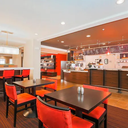Courtyard By Marriott Salinas Monterey-3