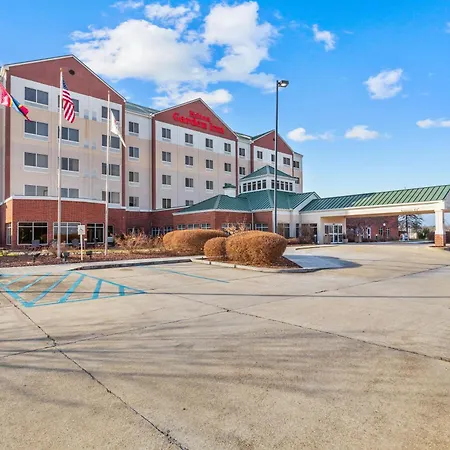 Hilton Garden Inn Starkville-3